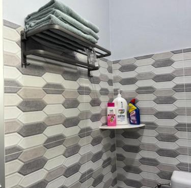 Homestay Lot 9333 Inn in Gerisik