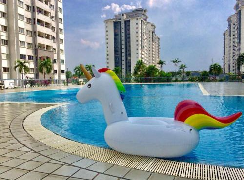 Homestay - Suria Kipark Damansara 3R2B Apartment Max 8pax Fully Equipped Kitchen and Laundry in Kuala Lumpur