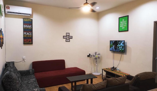 Hornbill Homestay Samarahan in Kota Samarahan