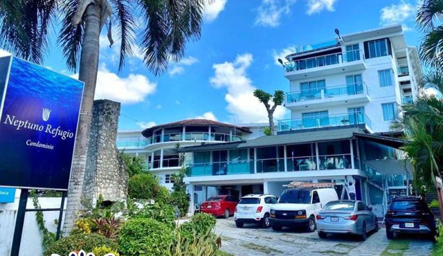 Hotel Neptuno Refugio in Boca Chica