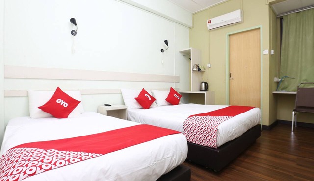 Hotel O Green Mango @ Sri Cemerlang in Kota Bharu