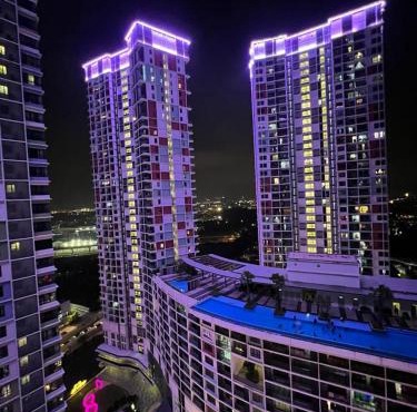 I-City Suite 196 -2BR l 5 Pax l Wifi l 1 Car Park