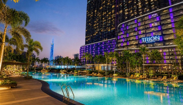 Iconic Elevated Suite at Trion