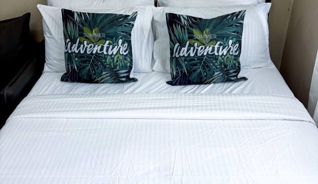 Iloilo City Studio Retreat w/Pool & Garden Access