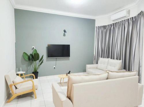 IPOH MENGLEMBU LOHAS 4BR3Bath14 PAX in Ipoh