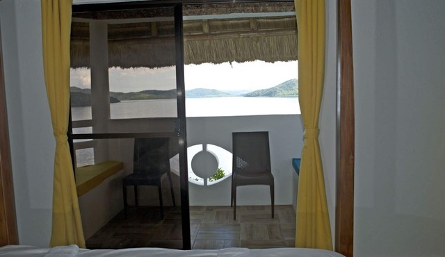 Iris Island Eco Resort in Busuanga