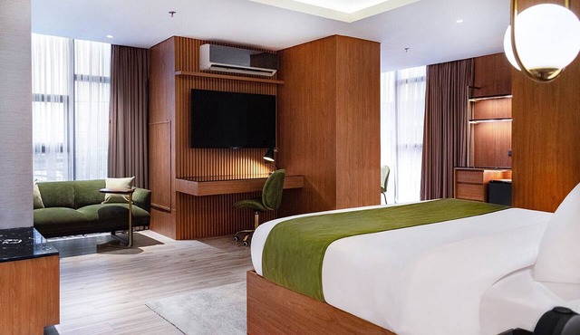 Ironwood Hotel in Tacloban
