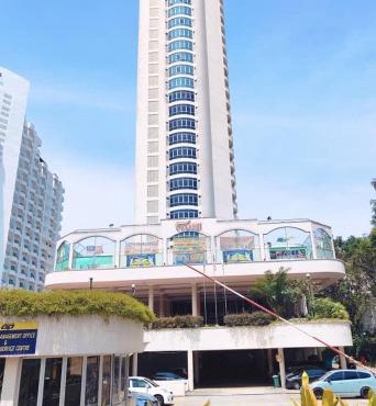 J Beach Suites At Rainbow Paradise