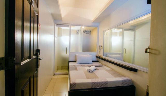JJ Midcity Inn