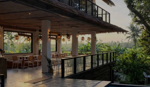 Jungle Nest Resort