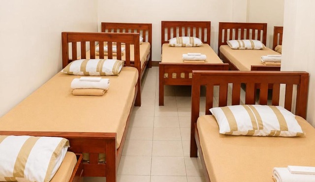 Kababayan Grand Family Deluxe in Iloilo City