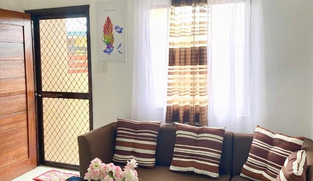 Kaitleen Home Stay Door 1