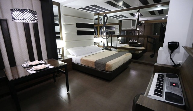 Kape Hotel in Caloocan