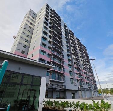 Kenny Hill Residence Kuching by PILLOWTALKS in Kuching
