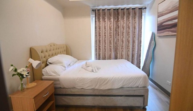 Kuya Awens Staycation Unit 15K in Parañaque