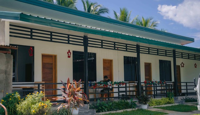 L'Puerta Travel Inn in Hinoba-an