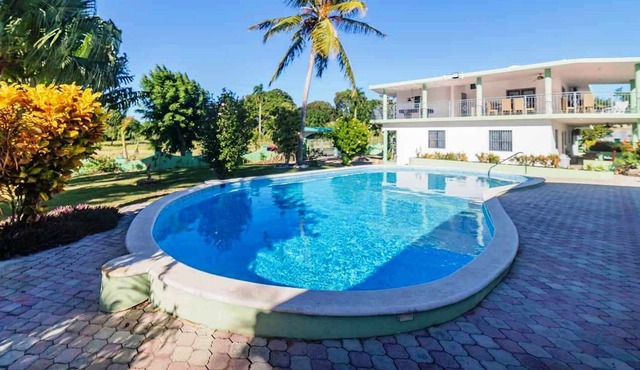 Large guest-friendly villa x 16 guests in Sosua, garden/pool, snooker, volley! in Sosúa