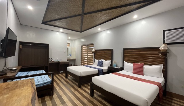 LaSersita Casitas and Water Spa Beach Resort by Cocotel in Mansalay