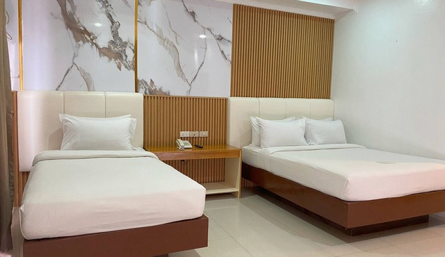 LM Metro Hotel