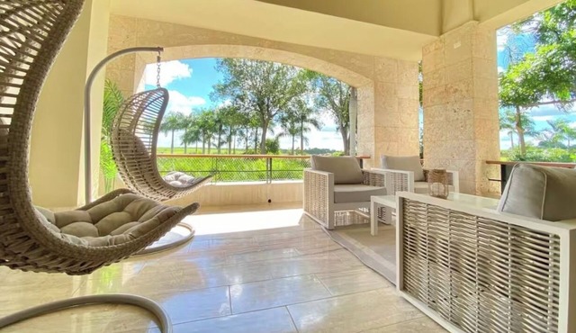 Los Altos 3-Bedroom Casa de Campo Luxury Villa, Dye Fore golf view and Maid in La Romana