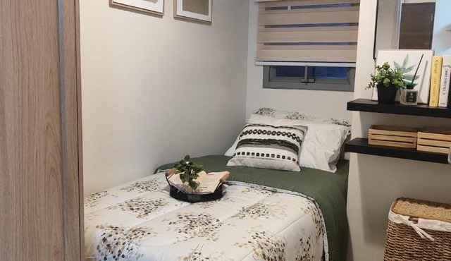 Louise City Condo Stay 1BR 2BR across St Lukes QC Pool Gym BBB in Manila