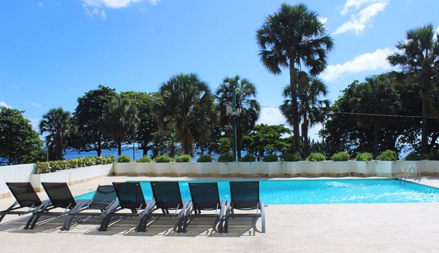 Lovely 3 Bedroom Apartment, Sea View & Pool Area in Santo Domingo