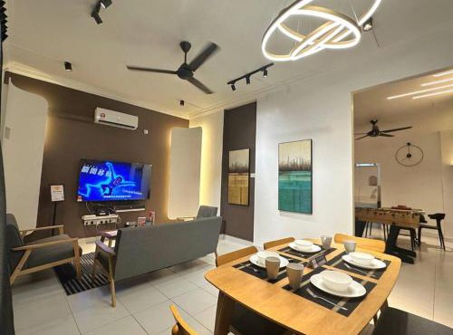 Lovely Modern Home 12 Pax Mount Austin JB