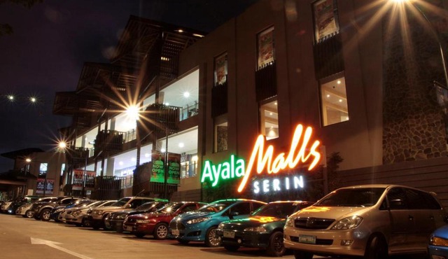 Lucky East Serin with Free Parking Netflix FreeCoffee and Recliner in Tagaytay