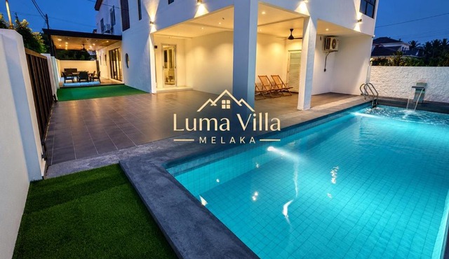Luma Villa in Kelebang Besar