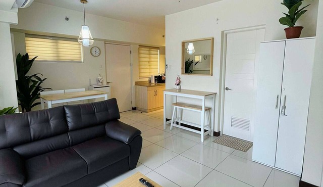 Lumiere Residences, Bright Large 2BR Condo w Balcony in Pasig in Pasig