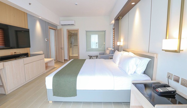 Luxu Hotel and Resort in Panglao