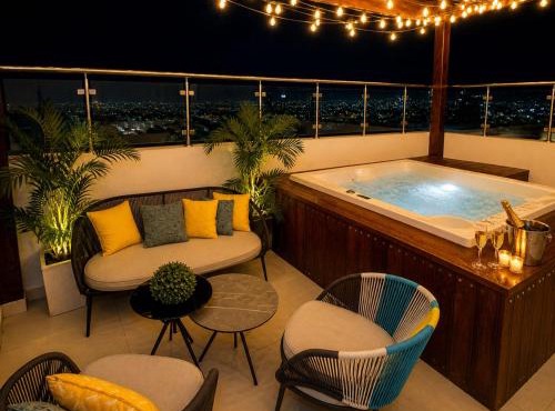 Luxurious 3-Bedroom Retreat in Santiago de los Caballeros in Santiago de los Caballeros