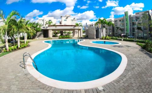 Luxurious 3-Bedroom Apartment with Pool & 24/7 security in Santiago de los Caballeros