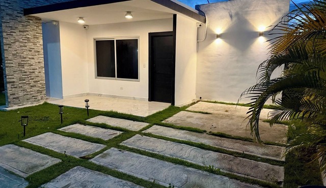Luxurious 2-bedroom villa in enchanting Punta Cana with AC, WiFi in Punta Cana