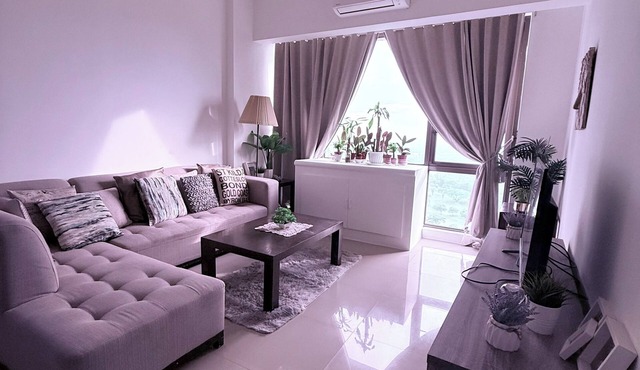 Luxurious Taguig Apartment With Private Pool and Central AC in Taguig