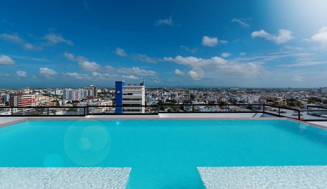 Luxury apartment with a pool near Downtown in Distrito Nacional
