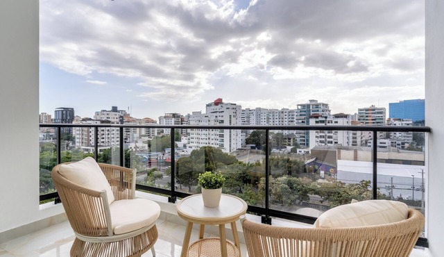 Luxury apt city views in the center of the city in Santo Domingo