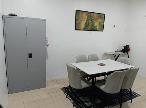 MadAni Homestay D'Paka
