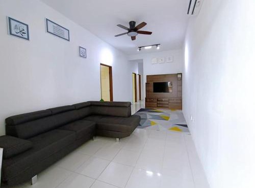 Manjung Point Homestay in Seri Manjung