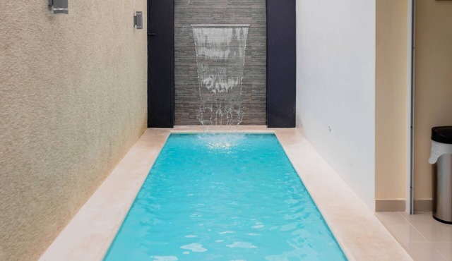 Mansión Versatil with a beautiful private pool 🏊‍♀️ 5 min from movies/groceries in La Romana