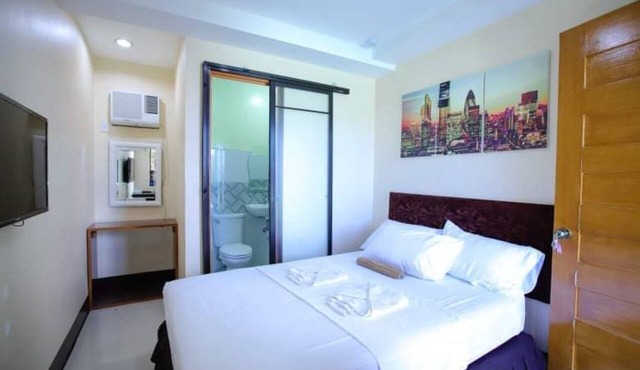 Marcos Tourist Inn By Reddoorz in Ormoc