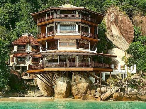 Marina Bay Resort Tioman