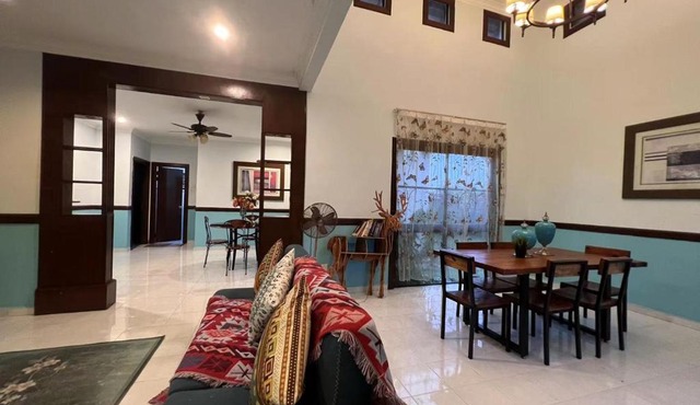 Melaka AFamosa Resort D'amour Comfortable and Healing With Theater Projector Private Villa With Garden View Swimming Pool Seasonal Christmas Theme