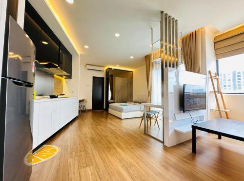Menara Simfoni - Symphony Tower Studio Entire Suite by JORVUS in Seri Kembangan