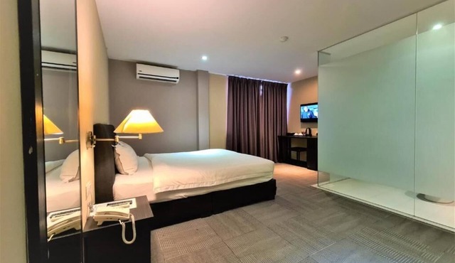 Merdeka Hotel