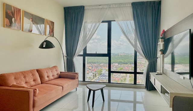 Midvalley Southkey Mosaic 2BR Suite Homestay by Jfive