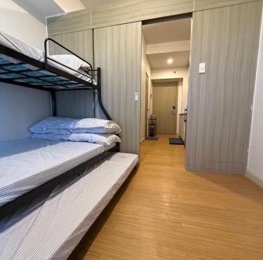 Minimalist 1 Bedroom Unit