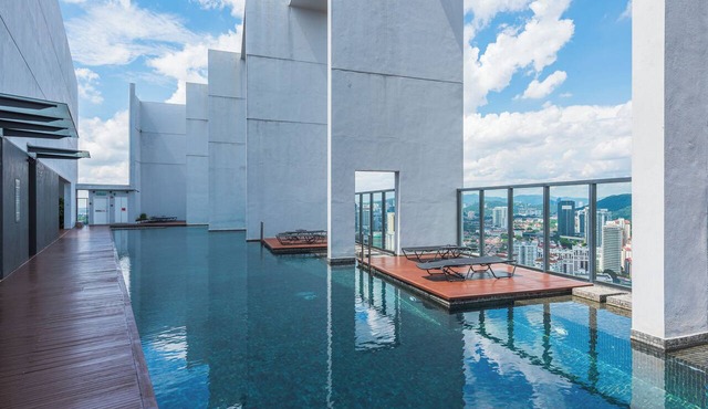 Minimalist 4P Comfort Stay at TheHubSS2