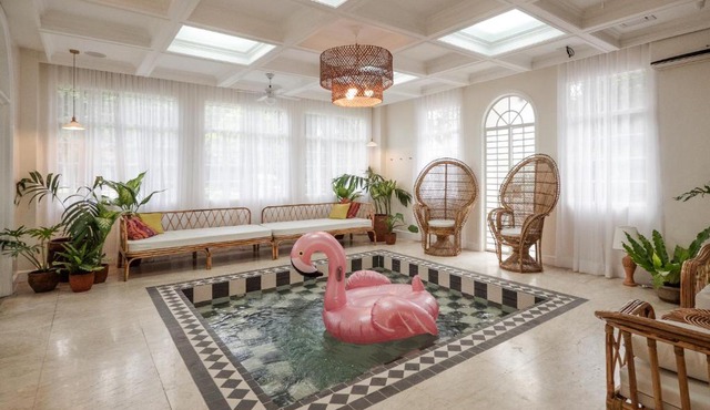 MiraNamin Nest LIRYO and LANTANA - Luxury Residence in Unique Historic Home - Indoor Plunge Pool, Self-Service Breakfast, Garden View, Rooftop, Private Kitchen in Manila