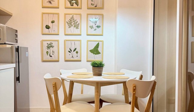 Modern 1BR Staycation in Acqua Private Residences in Mandaluyong City